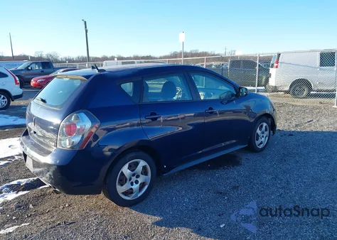 2009 Pontiac Vibe z USA, uszkodzony, nr VIN 5Y2SP67879Z465239